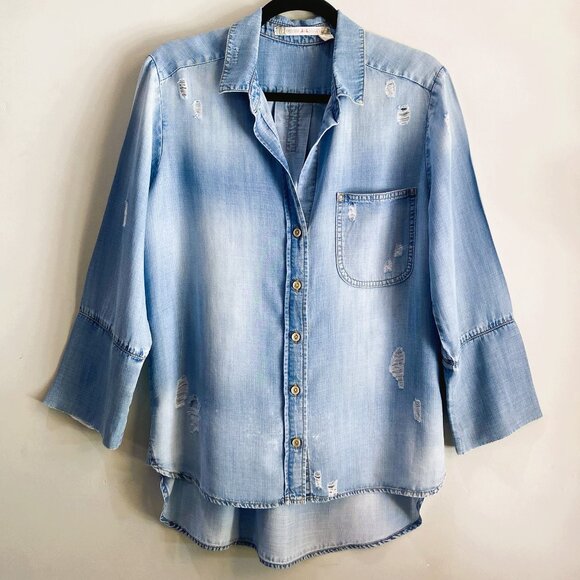 Chelsea & Violet | Chambray Distressed Button-Down Shirt | Size Medium Women's - Picture 5 of 16
